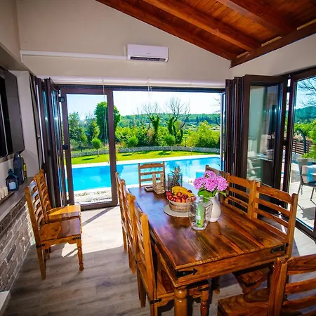 Tia Villa Mostar