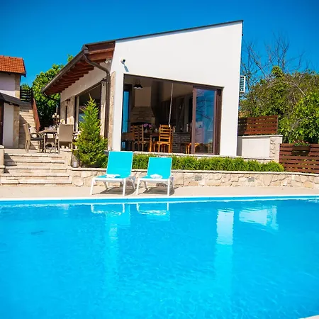 Villa Tia *